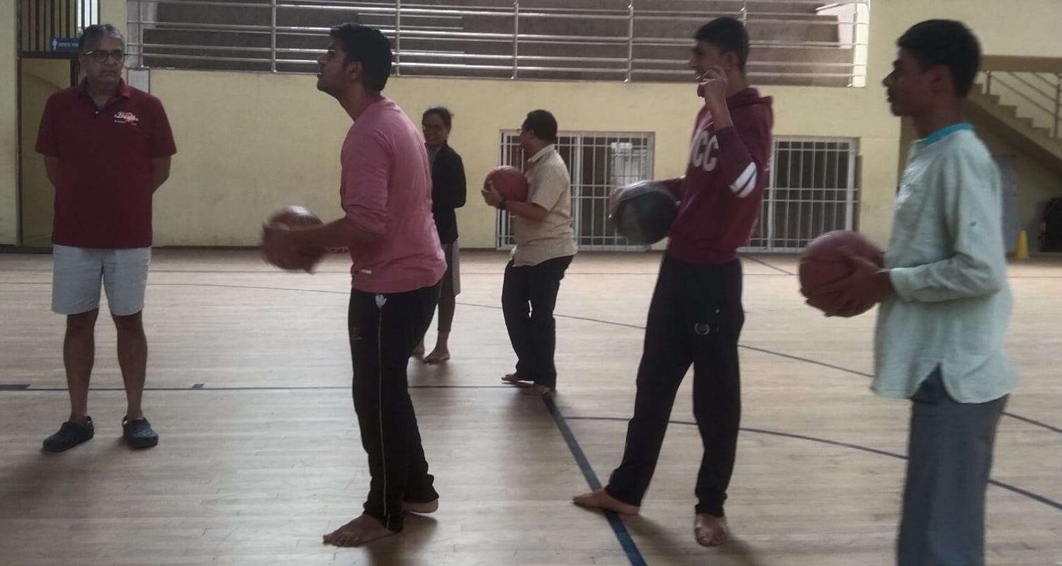 PVSW CHILDREN PLAYING AT BEAGLES BASKETBALL